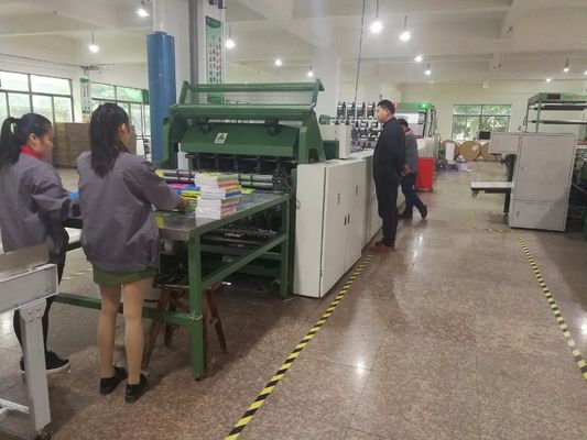 Επαγγελματική και πολυλειτουργική γραπτή χαρτί εξάσκηση βιβλίο σημειωματάριο μηχανή κατασκευής